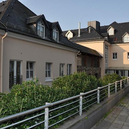 Attraktives Appartement Im Stadtzentrum Plauen Balkon Lift Exterior photo