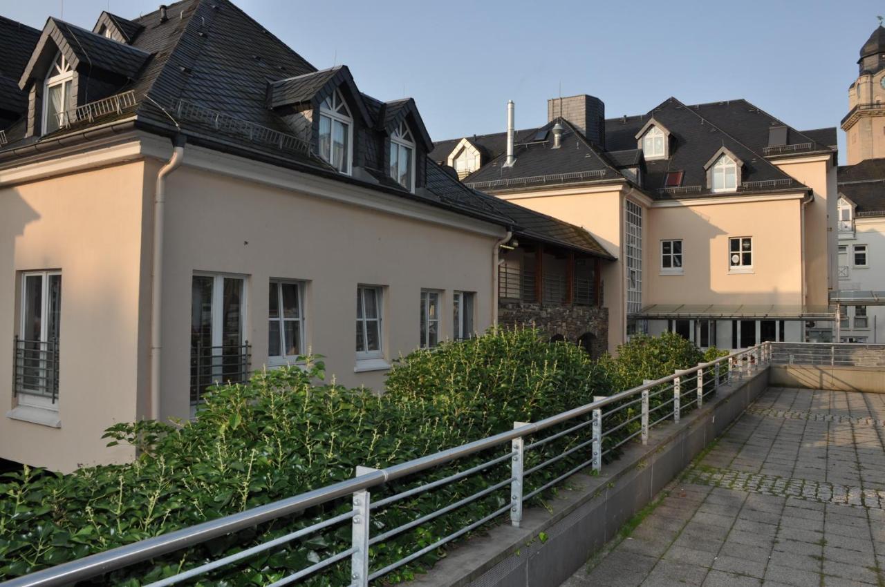 Attraktives Appartement Im Stadtzentrum Plauen Balkon Lift Exterior photo